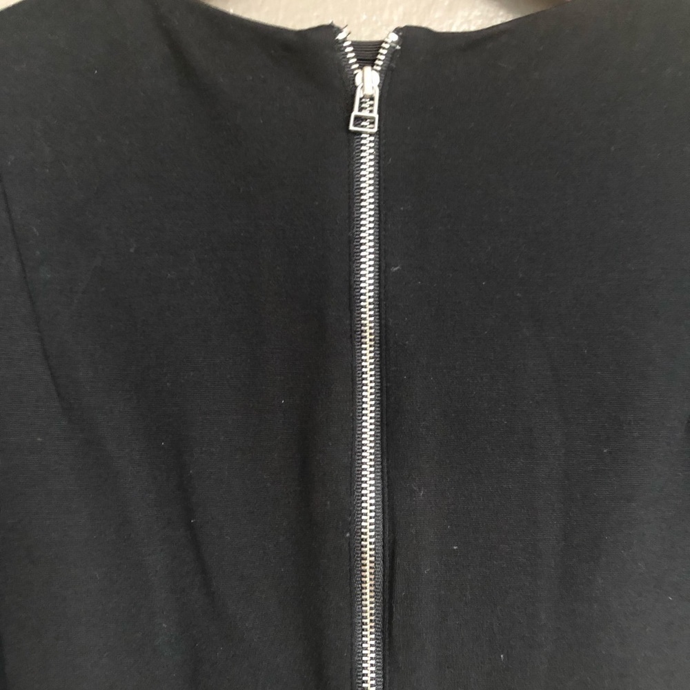 ⭐️HP⭐️ Aritzia Bodycon dress- small - Picture 10 of 12